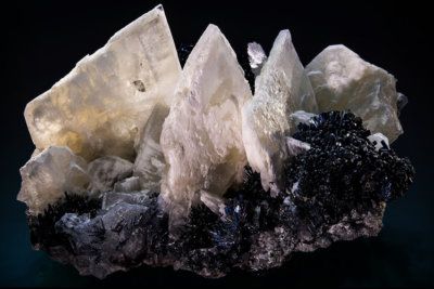 Как привлечь удачу магическим минералом барит?