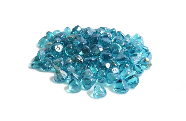 Циркон: разновидность минерала, магические свойства камня, голубой икрасный в ювелирных изделиях, кому подходит по гороскопу