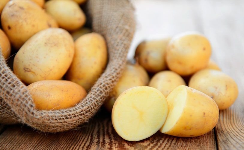 Сырой картофель - способ чистки серебряных изделий
