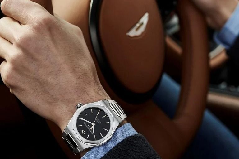 Часы international watch co schaffhausen. Часы aston martin. Часы тачки. Часы класса люкс бренды. Watch partners.