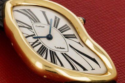 Винтажные часы Cartier Crash проданы за $1,5 миллиона