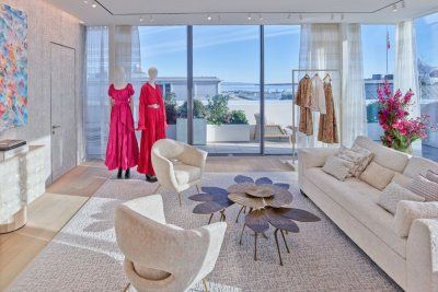 Новый монументальный бутик Dior в Женеве