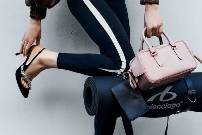 Испанский акцент: Balenciaga и Manolo Blahnik представили первую совместную коллекцию