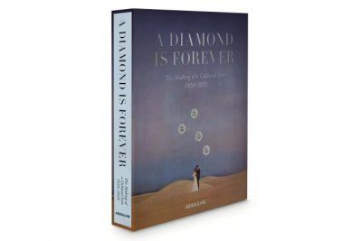 «Бриллиант — это навсегда»: книга о том, как рождается символ