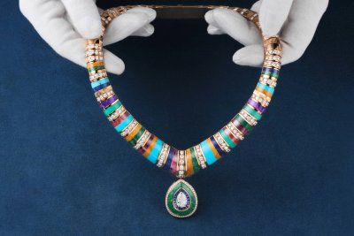Piaget Colors of Extraleganza: когда ювелирное искусство говорит языком цвета